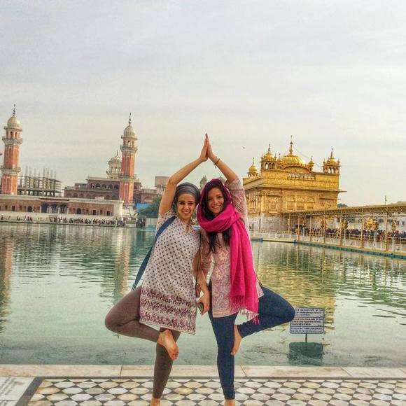 Meet your Posher, Triana - Picture 1 of 1